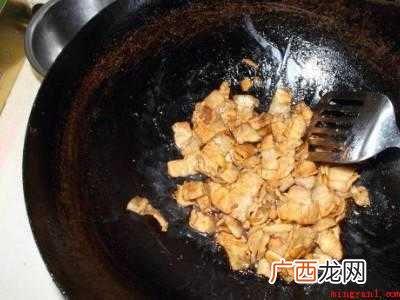 单独炒肉怎么炒好吃的具体操作步骤 单独炒肉怎么炒好吃