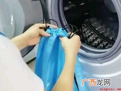 酒店怎么洗衣服的具体操作步骤 酒店怎么洗衣服