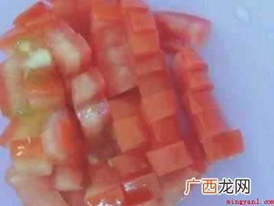 西红柿怎么切丁的具体操作步骤 西红柿怎么切丁