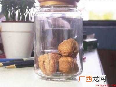 核桃放久了生虫怎么办 具体操作步骤 核桃放久了生虫怎么办