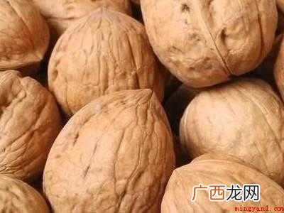 核桃放久了生虫怎么办 具体操作步骤 核桃放久了生虫怎么办