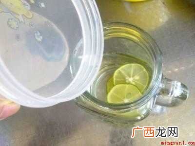 小青柠檬怎么吃的具体操作步骤 小青柠檬怎么吃