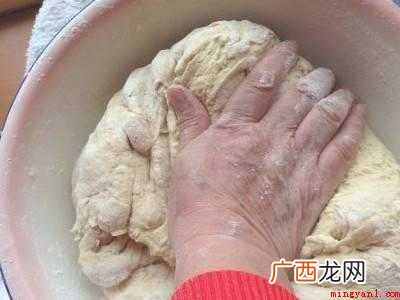 怎么揉面的具体操作步骤 怎么揉面