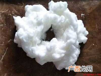 蛋清打的奶油怎样能吃的具体操作步骤 蛋清打的奶油怎样能吃