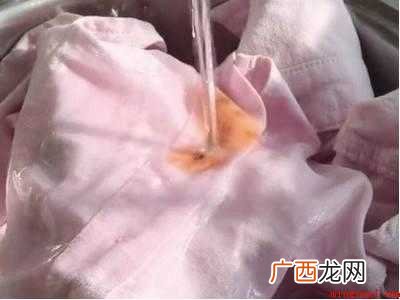 桑蚕丝油渍局部怎么洗的具体操作步骤 桑蚕丝油渍局部怎么洗