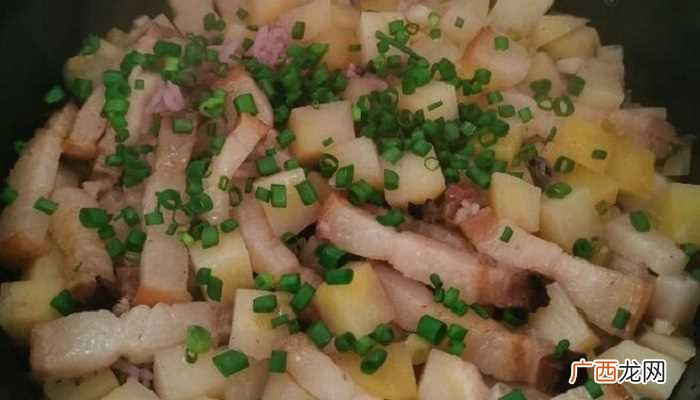 大米200克腊肉怎么做好吃 腊肉饭的做法电饭煲做家常