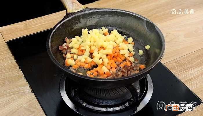 大米200克腊肉怎么做好吃 腊肉饭的做法电饭煲做家常