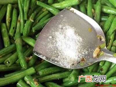 炒豆角如何能快速软烂的具体操作步骤 炒豆角如何能快速软烂