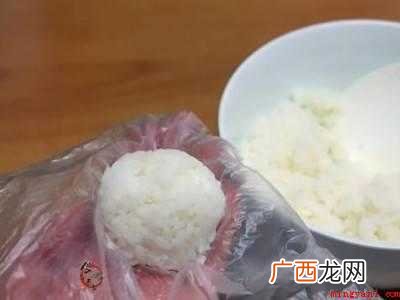 米饭可以冷冻保存多久的具体操作步骤 米饭可以冷冻保存多久