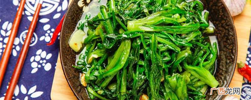 菠菜和鸡蛋、豆腐、咸鸭蛋、胡萝卜等等一起炒好吃 菠菜和什么一起炒好吃