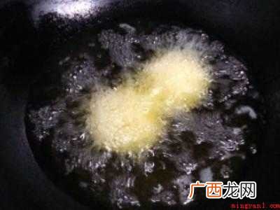 菜籽油起沫用什么消除的具体操作步骤 菜籽油起沫用什么消除