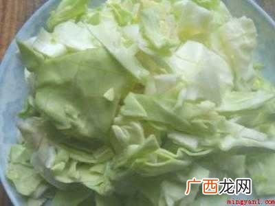卷心菜怎么切的具体操作步骤 卷心菜怎么切