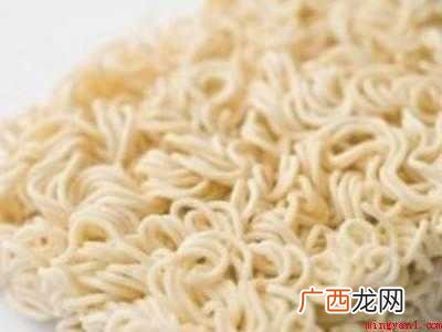 怎么泡方便面更好吃的具体操作步骤 怎么泡方便面更好吃