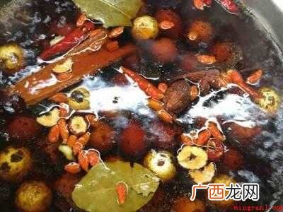 水煮鹌鹑蛋怎么煮的具体操作步骤 水煮鹌鹑蛋怎么煮