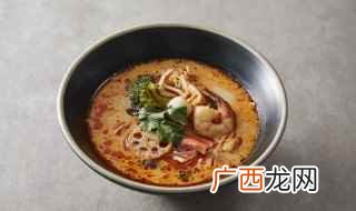 火锅底料半包、素菜1盆、肉丸子 自制冒菜家常做法