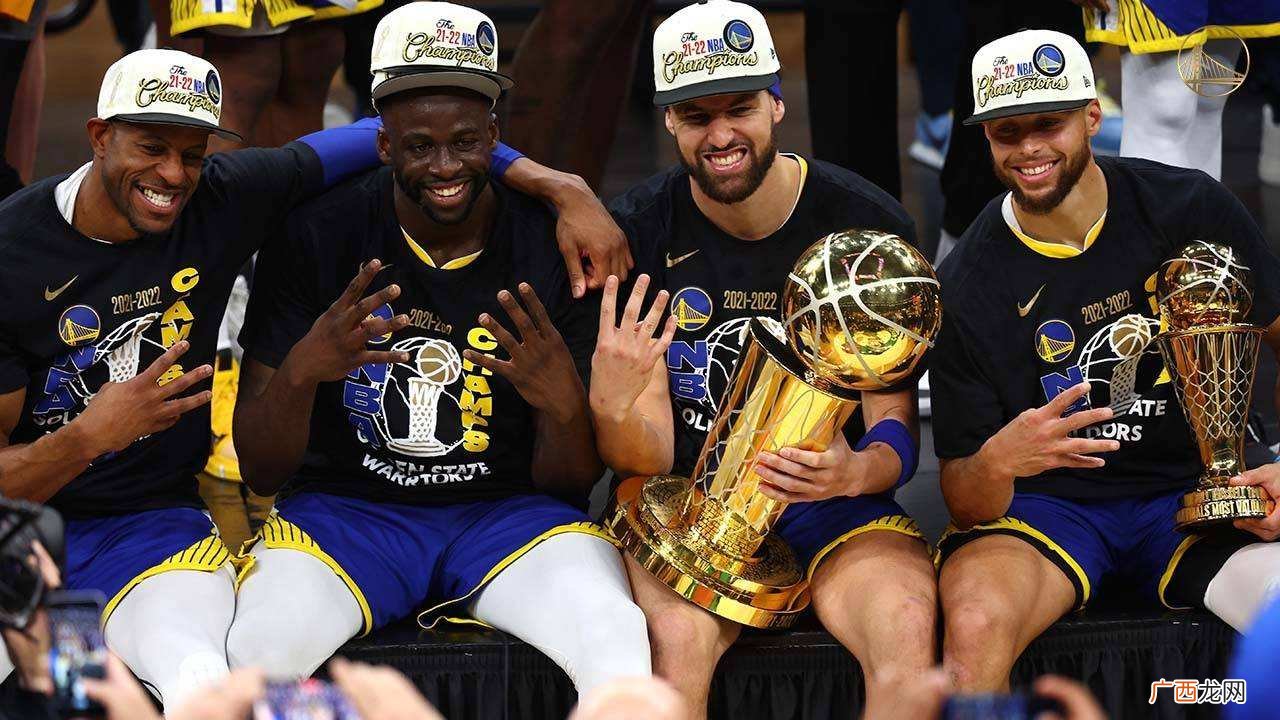 詹姆斯一共打进了几次NBA总决赛 詹姆斯总决赛经历
