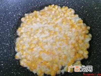玉米烙怎么做才脆好吃的具体操作步骤 玉米烙怎么做才脆好吃