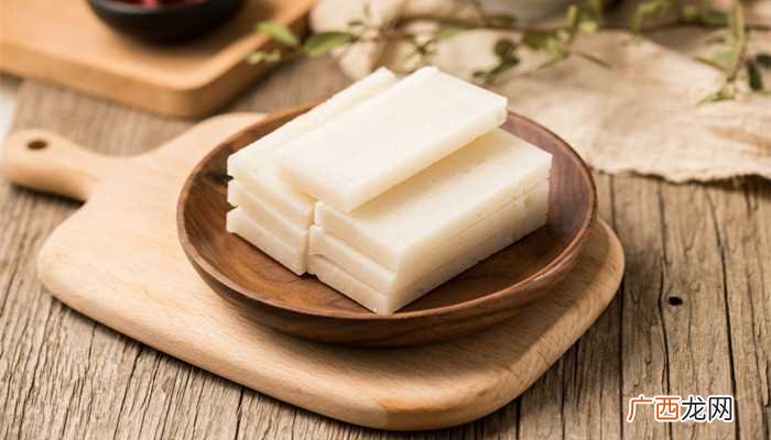 过年吃年糕是为了纪念春秋时期的伍子胥 过年吃年糕纪念谁