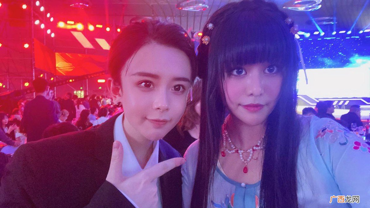 皮克桃四个职业玩家带不动 皮克桃是真的菜还是装的
