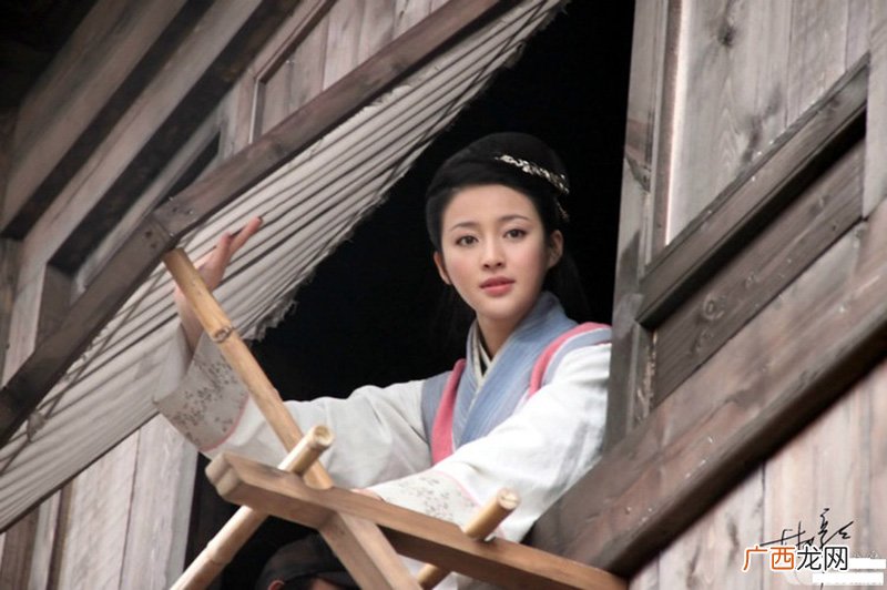 为什么老不看三国少不看水浒 为什么老不看三国