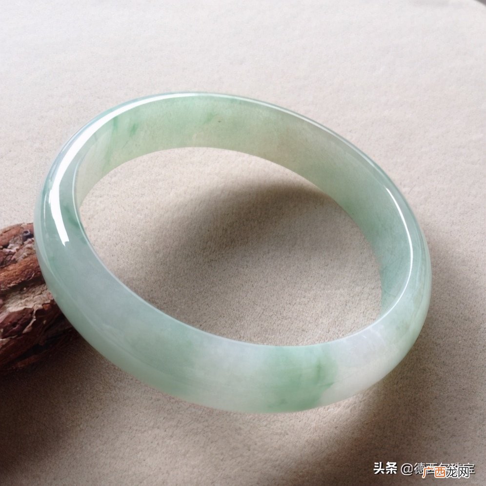 有棉絮的玉是好玉吗 玉中有棉絮是好货吗