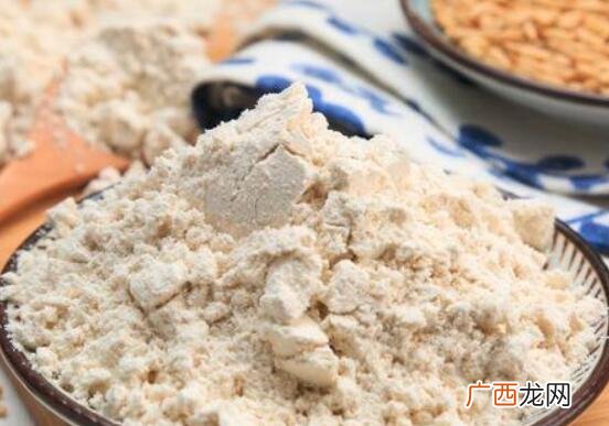 面粉和玉米粉的营养价值区别 面粉和玉米粉的区别