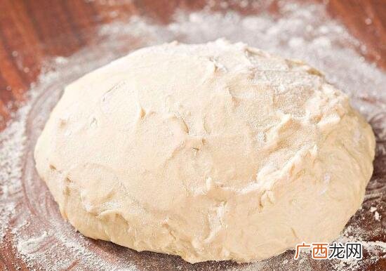 面粉和碱面的营养价值区别 面粉和碱面的区别