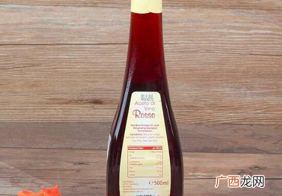 红酒醋和白酒醋的外观区别 红酒醋和白酒醋的区别