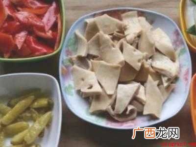 黄喉怎么炒才好吃的具体操作步骤 黄喉怎么炒才好吃