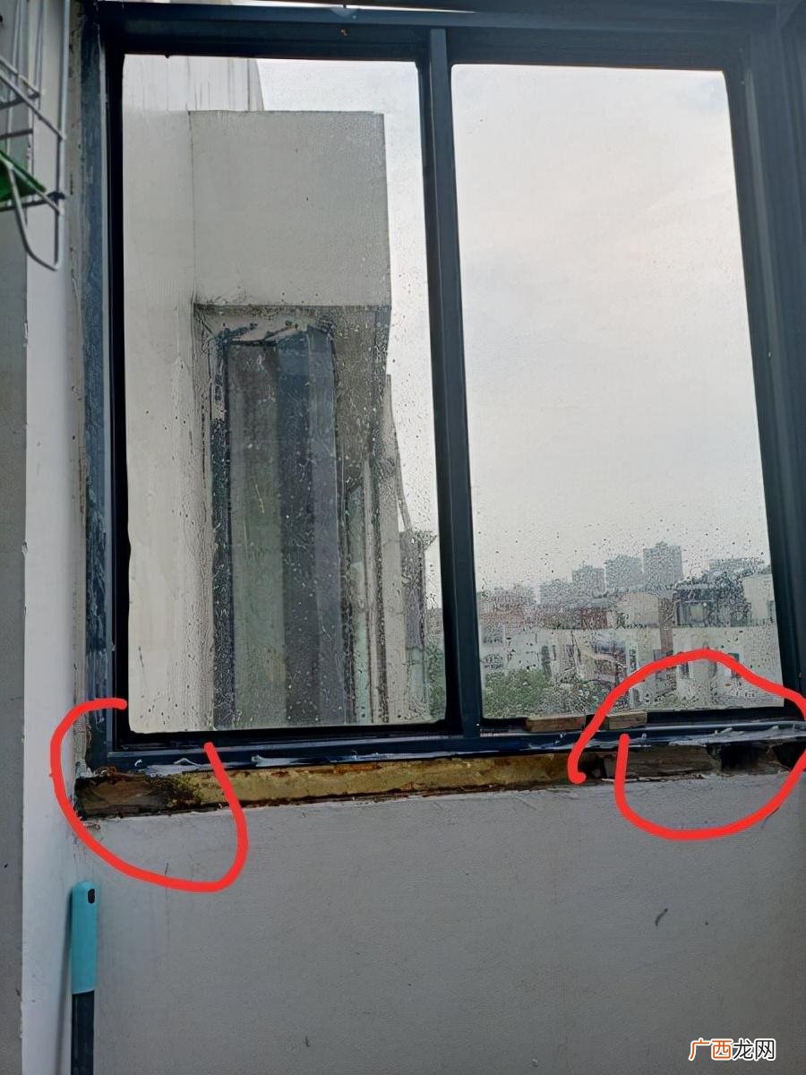 填充补救窗框和墙体缝隙 窗框与墙体间的缝隙如何处理
