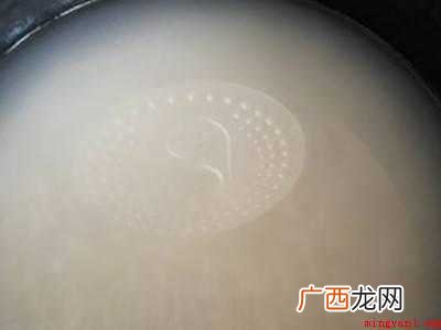 煮饭的水要放多少的具体操作步骤 煮饭的水要放多少