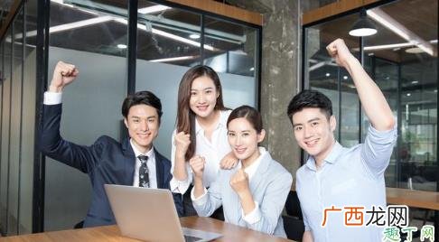 去小公司上班有前途吗 在医药公司上班有什么发展前途