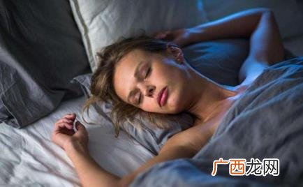 凌晨三四点热醒是怎么回事 24岁凌晨三四点醒要警惕