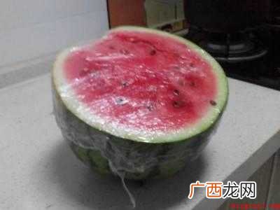 西瓜的保鲜和储藏方法的具体操作步骤 西瓜的保鲜和储藏方法