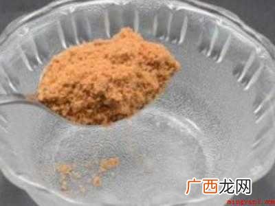 如何快速杀死蟑螂的具体操作步骤 如何快速杀死蟑螂