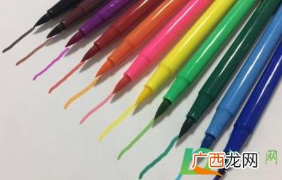 有什么办法可以清洗水彩笔的残留 如何洗掉水彩笔的残留颜色