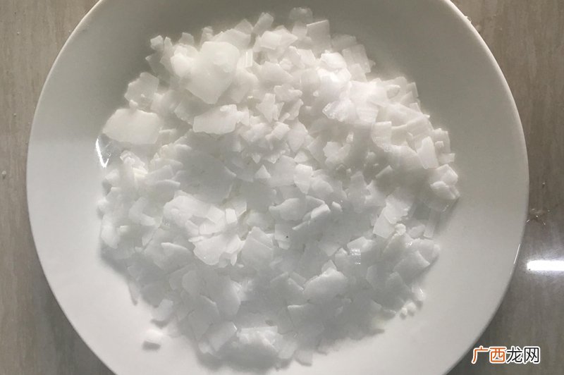 干什么用的 氢氧化钠是什么颜色