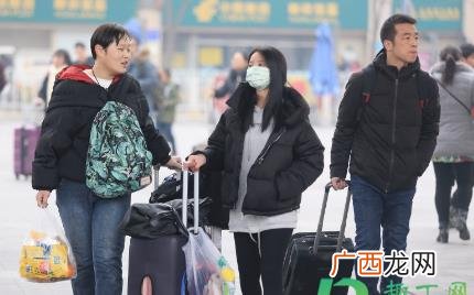 18岁到16岁可以在网上买高铁票吗 2021五一用学生证买高铁票便宜吗