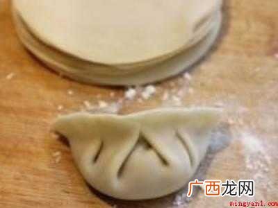 蒸饺怎么包好看又快的具体操作步骤 蒸饺怎么包好看又快