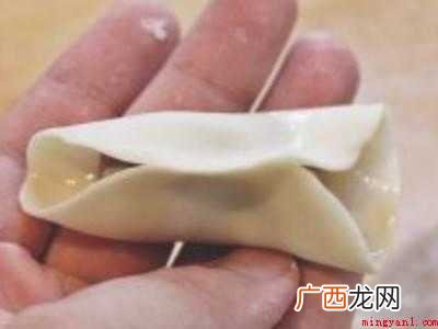 蒸饺怎么包好看又快的具体操作步骤 蒸饺怎么包好看又快