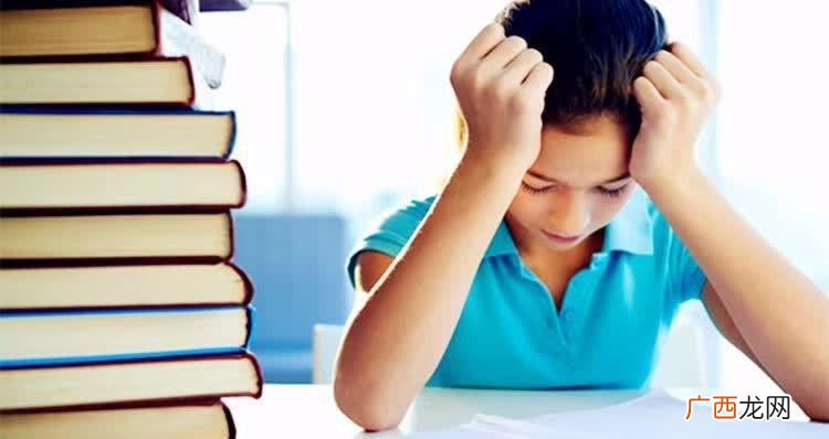 初二孩子转学怎么调节心理 孩子初二想转学怎么办