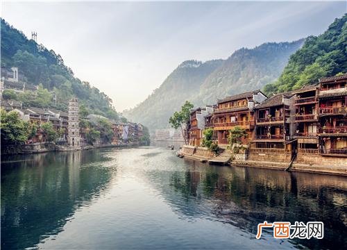 中国面积最大的十个省 中国哪个省面积最大排名
