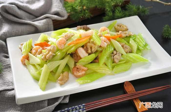 虾仁可以和什么一起炒菜 虾仁可以和什么一起炒
