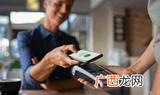 pos机使用的时候要先打开左上方的电源键 pos机怎么使用
