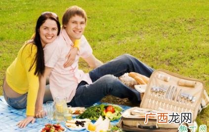 和男朋友订婚了能同居吗 和男朋友订婚了同居好吗