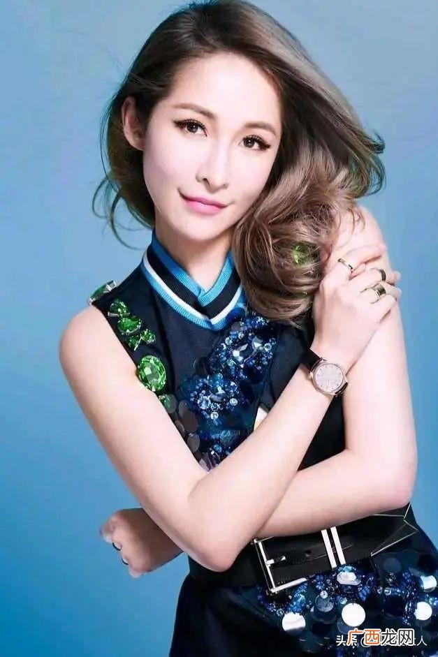 歌手萧亚轩真的是潇洒小姐吗 萧亚轩前男友有多少个