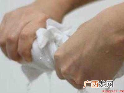 金纺衣物护理剂怎么用的具体操作步骤 金纺衣物护理剂怎么用