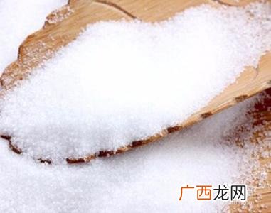低钠盐无碘盐加碘盐之间有什么区别 低钠盐是无碘盐吗