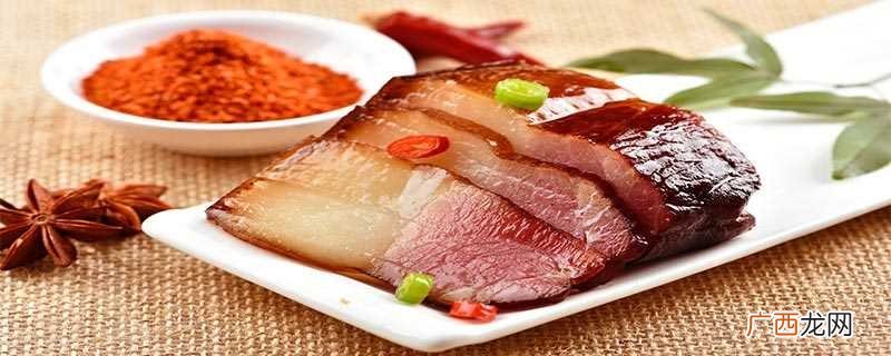 小雪的时候人们一般会吃刨汤、腊肉、糍粑、鱼干、腊肠等食物 小雪吃什么传统食物