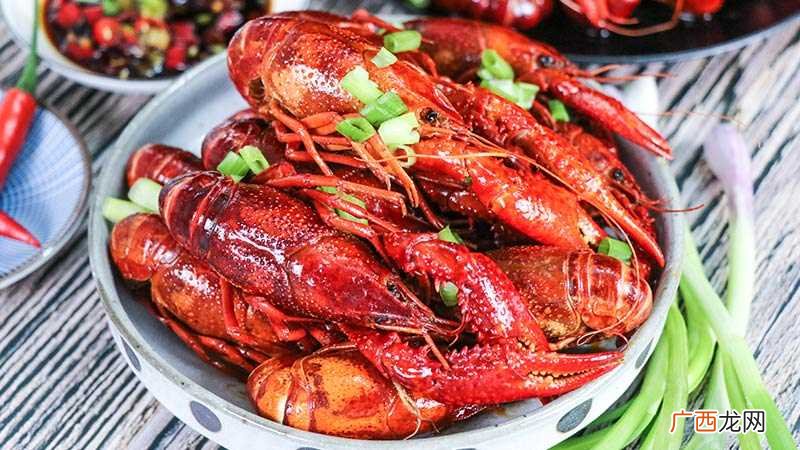 小龙虾应该如何剥壳才比较好 小龙虾怎么剥